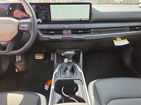 New 2026 Kia K4 GT-Line Turbo FWD image 10