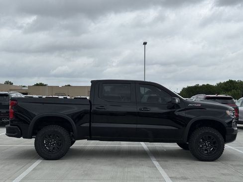 New 2026 Chevrolet Silverado 1500 ZR2 image 3