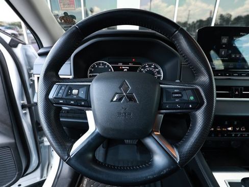 Used 2022 Mitsubishi Outlander SEL FWD image 10