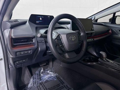 Used 2024 Toyota Prius Prime Premium w/ Advanced Technology Package FWD image 9