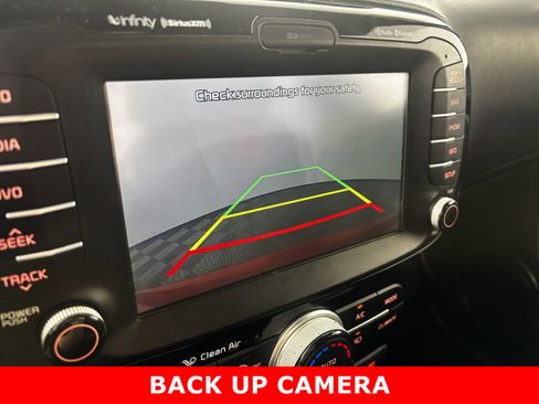 Used 2014 Kia Soul ! w/ Sun & Sound Package image 4