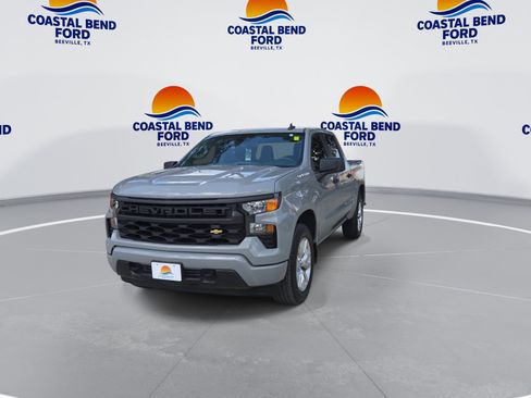 Used 2024 Chevrolet Silverado 1500 Custom RWD image 3