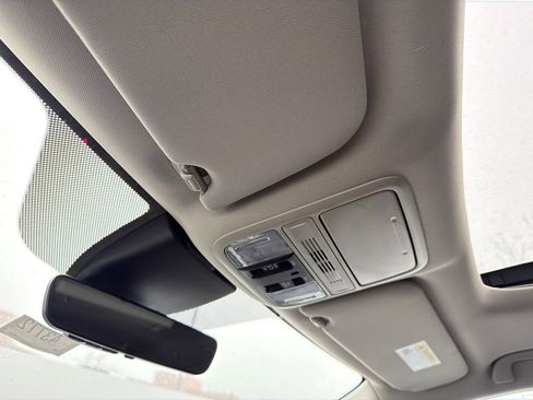 New 2026 Honda Odyssey Touring image 34