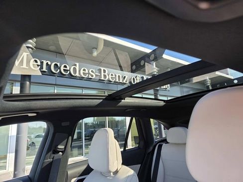 New 2026 Mercedes-Benz GLC 300 GLC 300 image 7