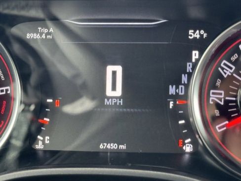 Used 2022 Dodge Challenger GT image 23