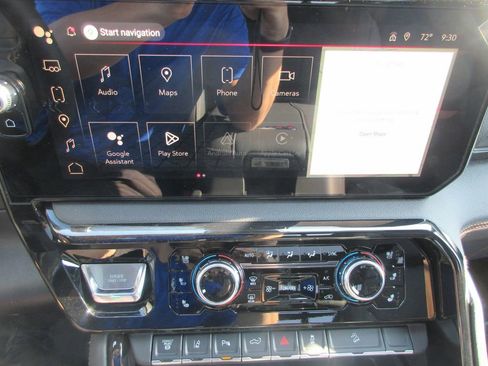 New 2026 GMC Sierra 2500 AT4 image 19