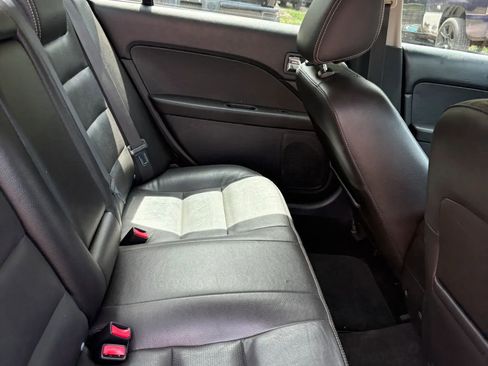 Used 2009 Ford Fusion SEL FWD image 12