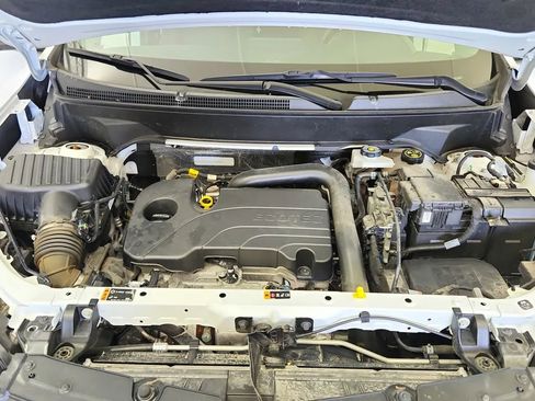 Used 2024 Chevrolet Equinox LT w/ LPO, Floor Liner Package image 20