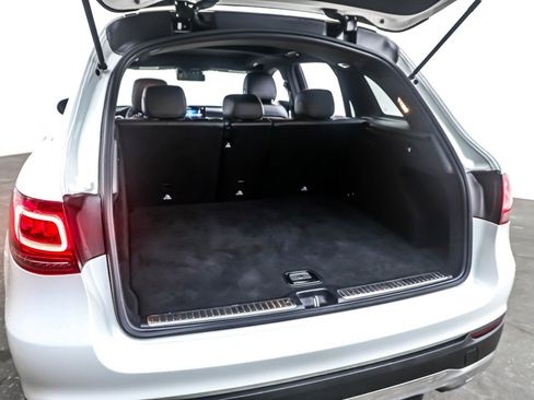 Certified 2022 Mercedes-Benz GLC 300 GLC 300 image 23