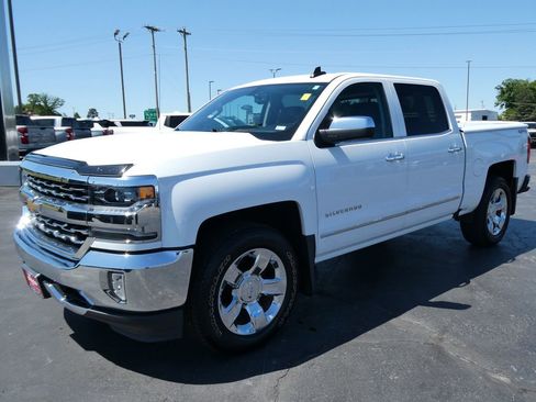 Used 2017 Chevrolet Silverado 1500 LTZ w/ Sport Package AWD/4WD image 8