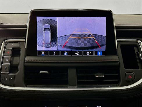 Used 2021 Chevrolet Tahoe RST w/ Luxury Package image 16