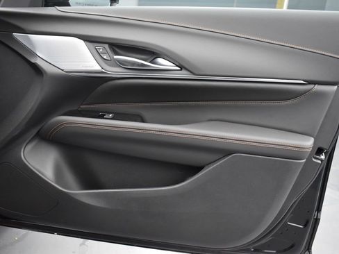 New 2025 Cadillac CT4 V w/ LPO, ONYX Package image 31