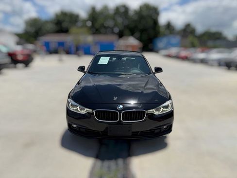 Used 2018 BMW 330i Sedan RWD image 2