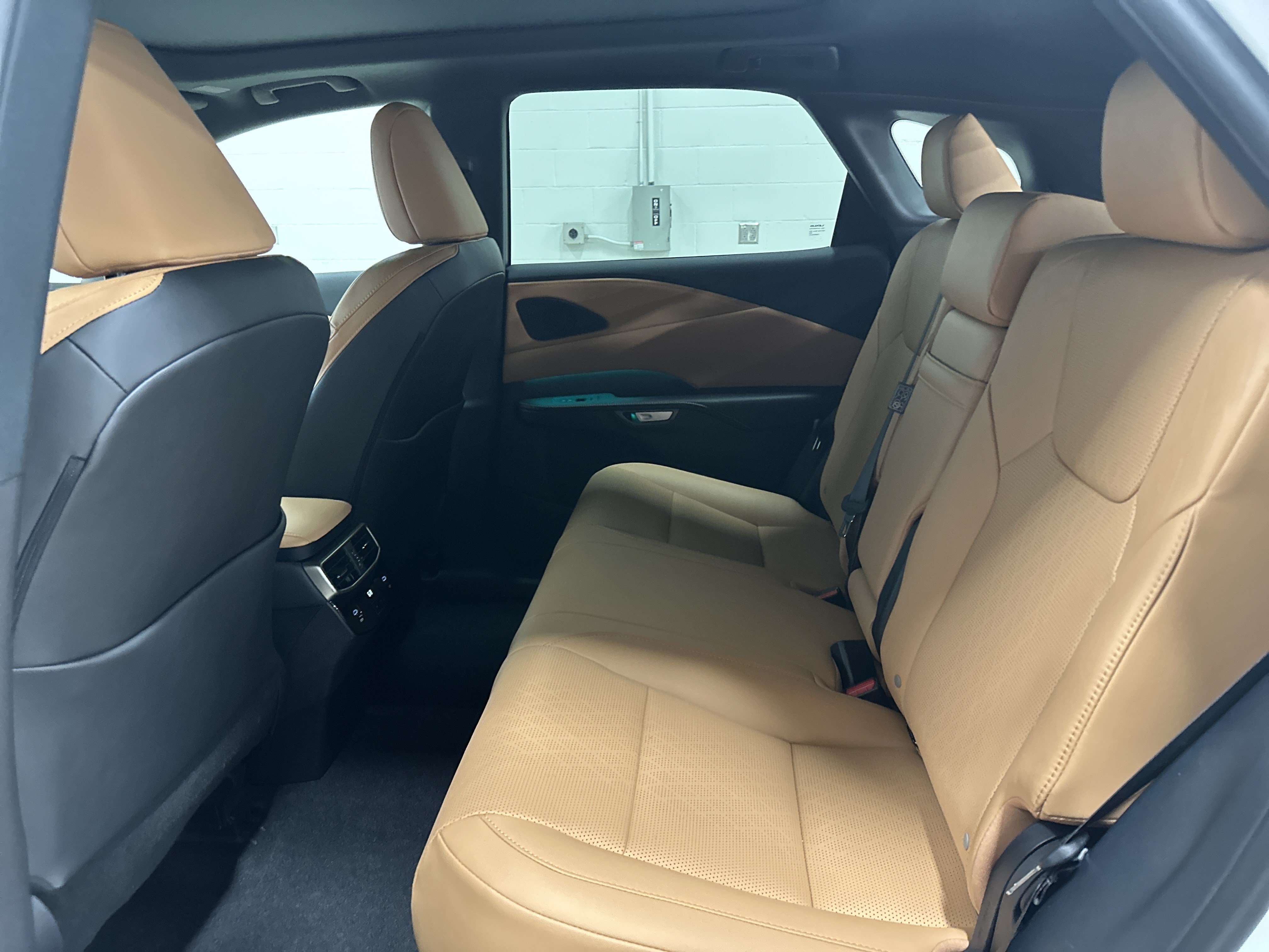 Used 2026 Lexus RX 350 w/ Convenience Package AWD/4WD image 31