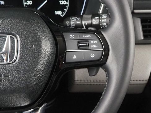 Used 2023 Honda Pilot EX-L image 23