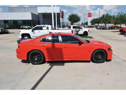 Used 2023 Dodge Charger Scat Pack w/ Harman/Kardon Audio Group RWD image 7