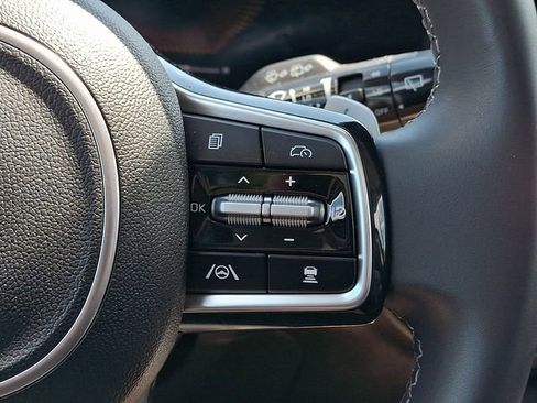Certified 2025 Kia Sorento EX w/ EX Panoramic Sunroof Package AWD/4WD image 23