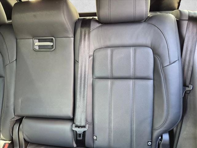 Used 2019 Land Rover Range Rover Sport HSE AWD/4WD image 12