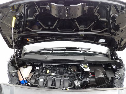 Used 2019 Ford Transit Connect XL image 43