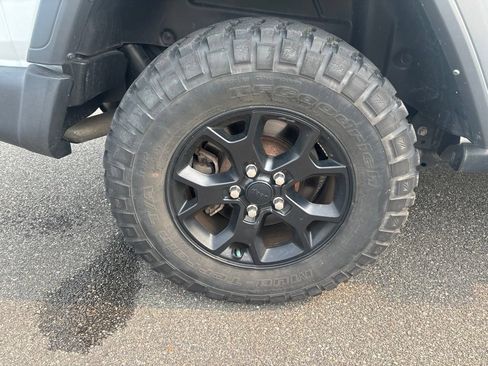 Certified 2022 Jeep Wrangler Unlimited Sport AWD/4WD image 10