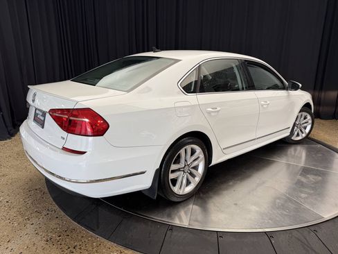 Used 2016 Volkswagen Passat 1.8T FWD image 8