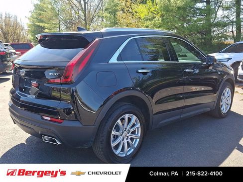 Certified 2022 Cadillac XT4 Luxury w/ Driver Awareness Package AWD/4WD image 5