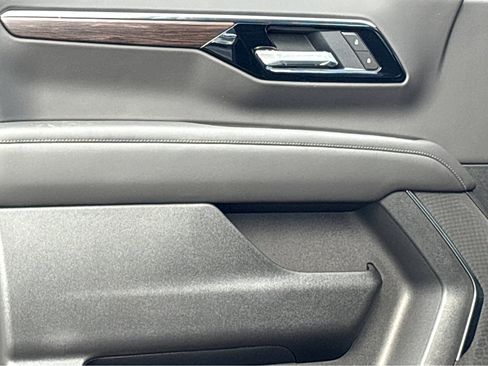 New 2026 Chevrolet Tahoe LS RWD image 21