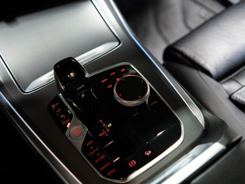 Used 2019 BMW X5 xDrive40i w/ Convenience Package image 32