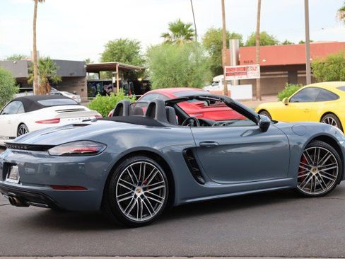 Used 2017 Porsche 718 Boxster S RWD image 21