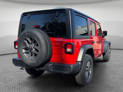 Certified 2025 Jeep Wrangler Unlimited Sport AWD/4WD image 3