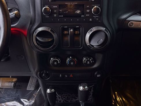 Used 2017 Jeep Wrangler Sport w/ Quick Order Package 24S image 20