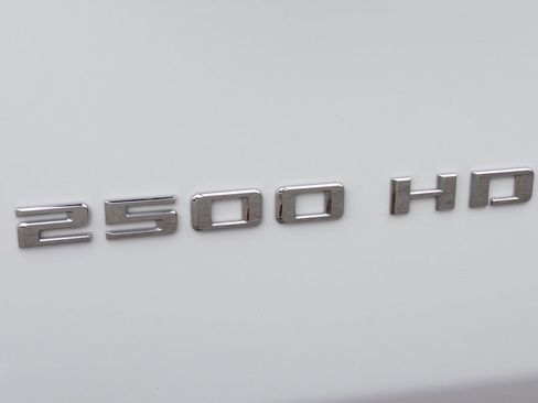 Used 2022 Chevrolet Silverado 2500 LT w/ Convenience Package image 56