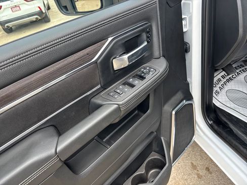 Used 2025 RAM 2500 Laramie w/ Night Edition AWD/4WD image 11