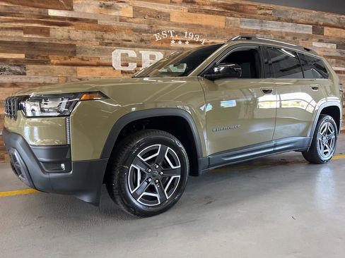 New 2026 Jeep Cherokee Laredo AWD/4WD image 14
