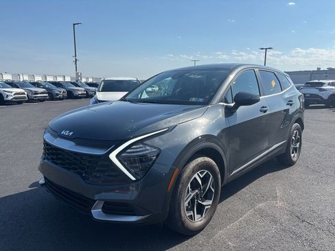 Used 2025 Kia Sportage LX AWD/4WD image 7