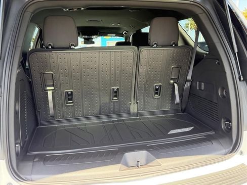 New 2026 Chevrolet Tahoe LS AWD/4WD image 8