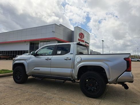 New 2026 Toyota Tacoma SR5 image 7
