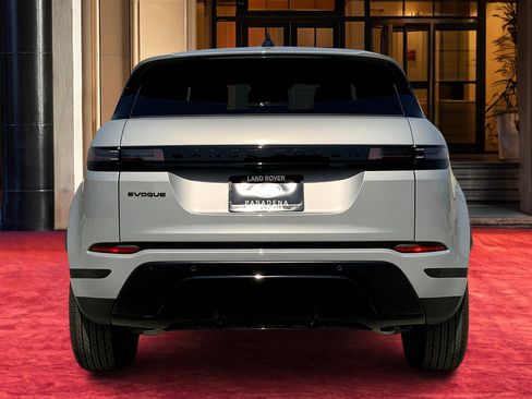 New 2026 Land Rover Range Rover Evoque S image 4