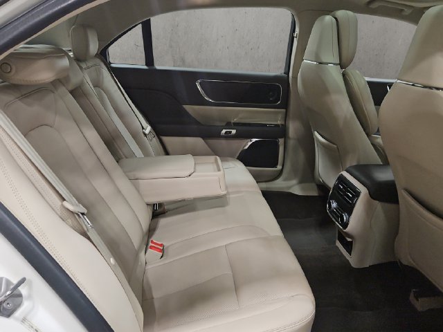 Used 2018 Lincoln Continental Reserve w/ Continental Climate Package AWD/4WD image 20