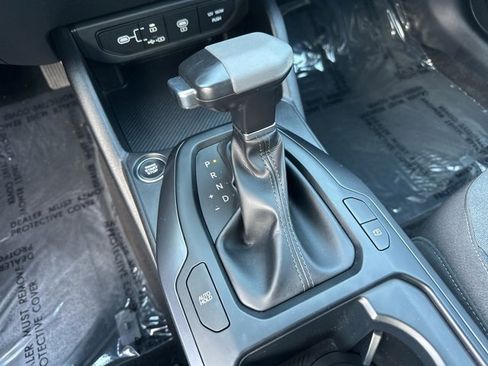 Used 2025 Kia K4 LXS image 18