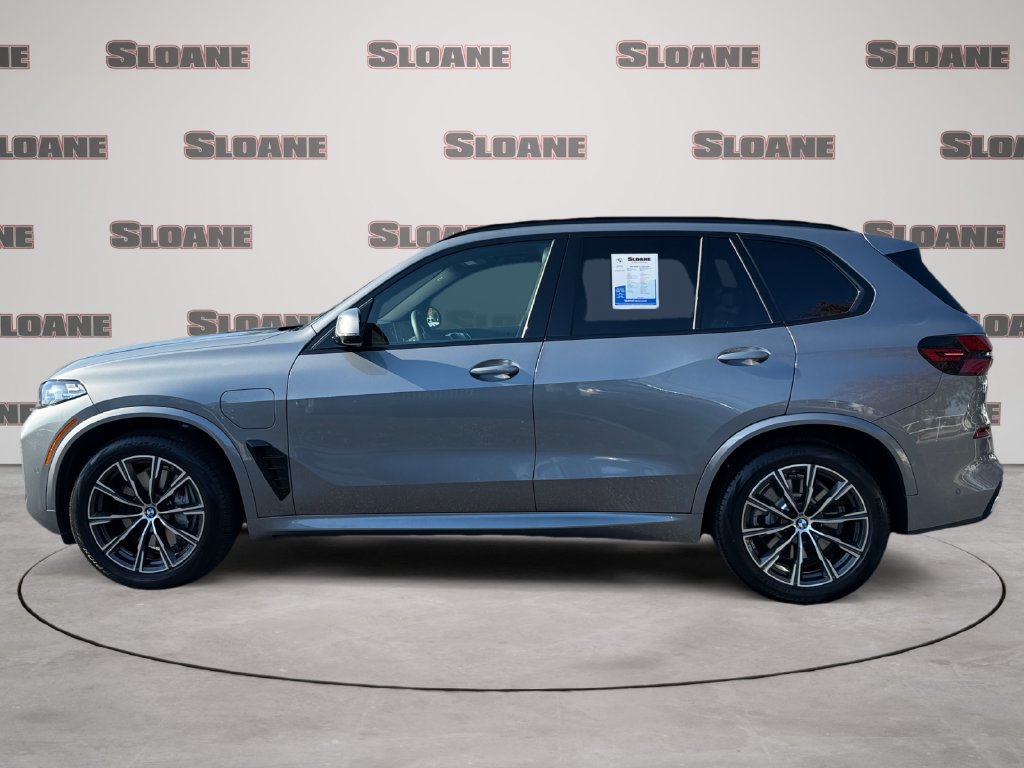 Certified 2026 BMW X5 xDrive50e w/ M Sport Package AWD/4WD image 2