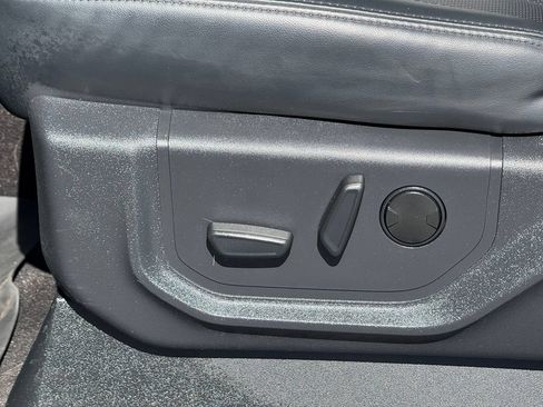 Used 2022 Ford Expedition XLT AWD/4WD image 11