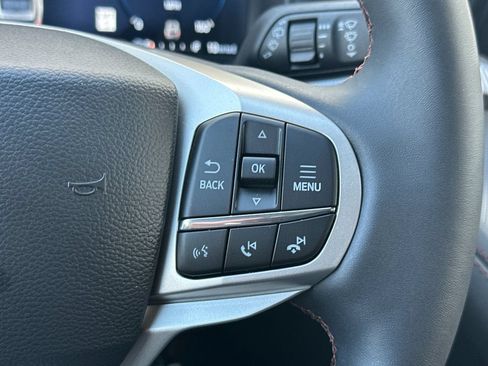 New 2026 Ford Explorer Active w/ Active Comfort Package RWD image 33