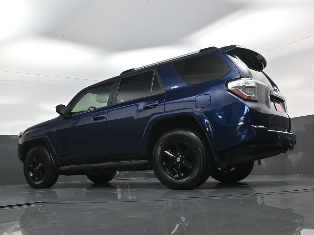 Used 2020 Toyota 4Runner SR5 RWD image 15