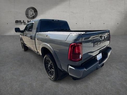 Used 2026 RAM 2500 Limited AWD/4WD image 9