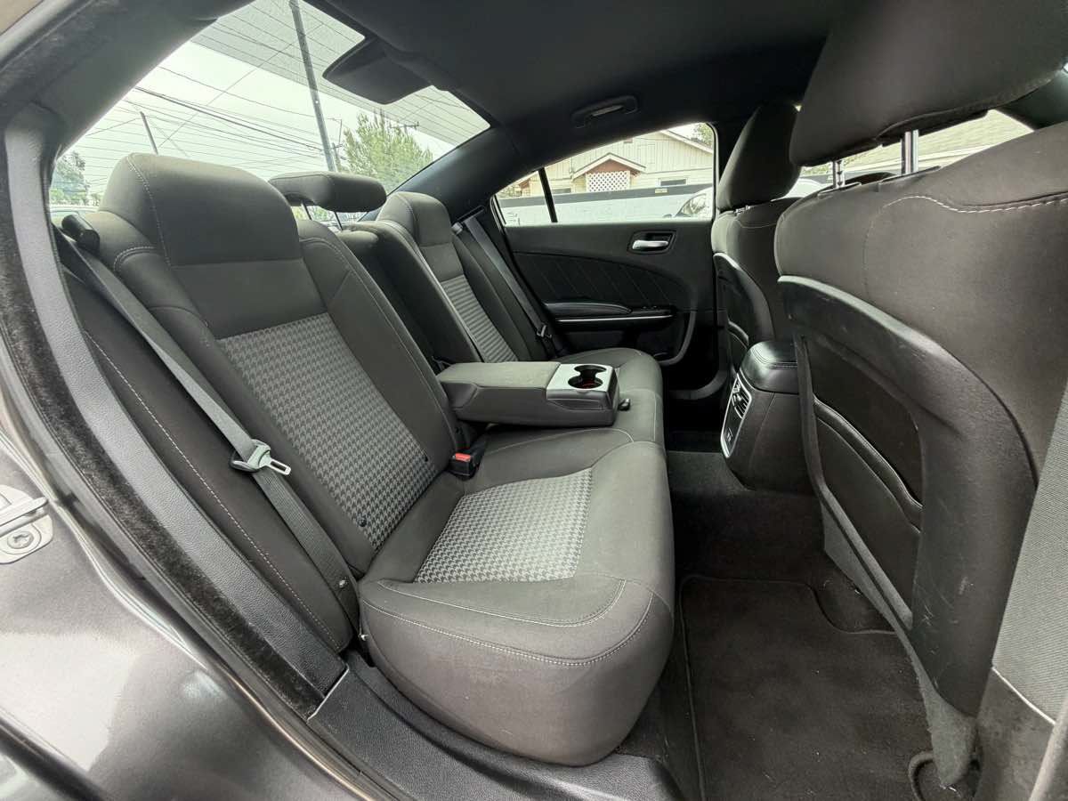 Used 2022 Dodge Charger GT RWD image 25