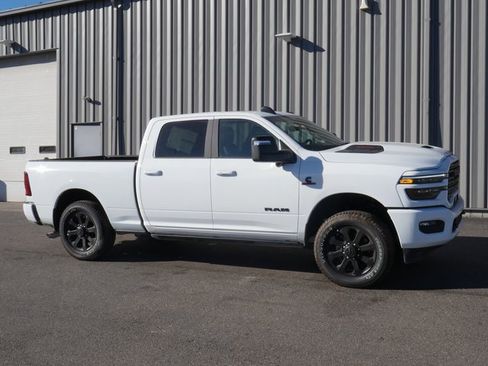 Used 2025 RAM 2500 Laramie image 6