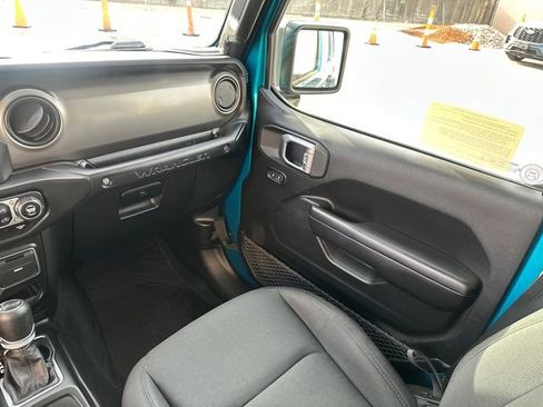 Used 2020 Jeep Wrangler Unlimited Sport S image 20