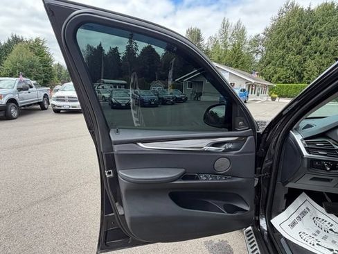 Used 2015 BMW X5 xDrive35i AWD/4WD image 11