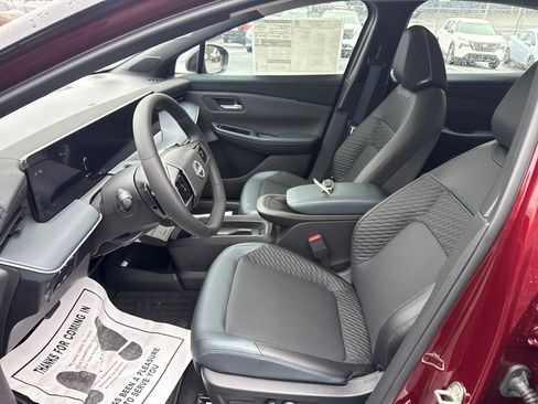 New 2026 Nissan Leaf Platinum+ w/ Cargo Package (Platinum+) image 9